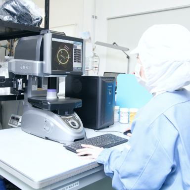製造作業の仕事の様子